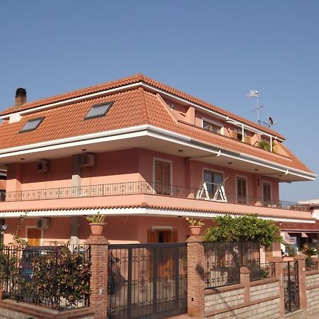 Villa Jovanna Letojanni Luaran gambar